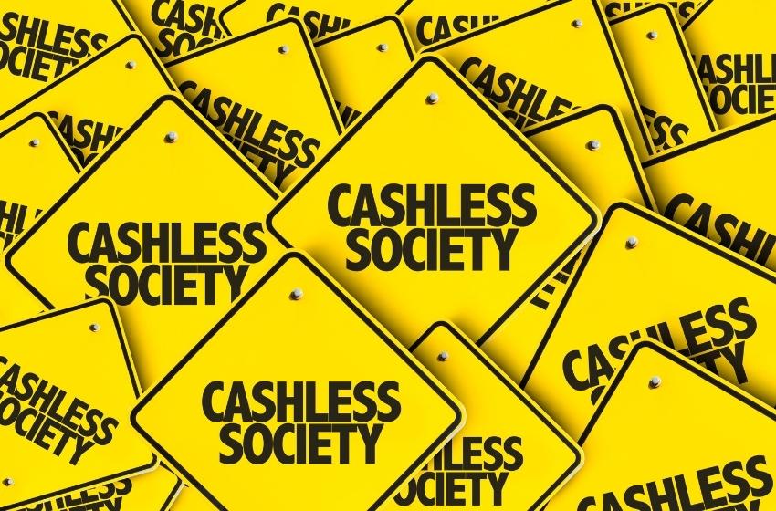Ukraine: Cashless Society