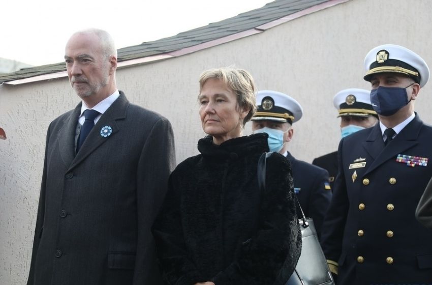 Ceremony in Odessa for the deads of the First World War, attended by diplomats of France and Germany