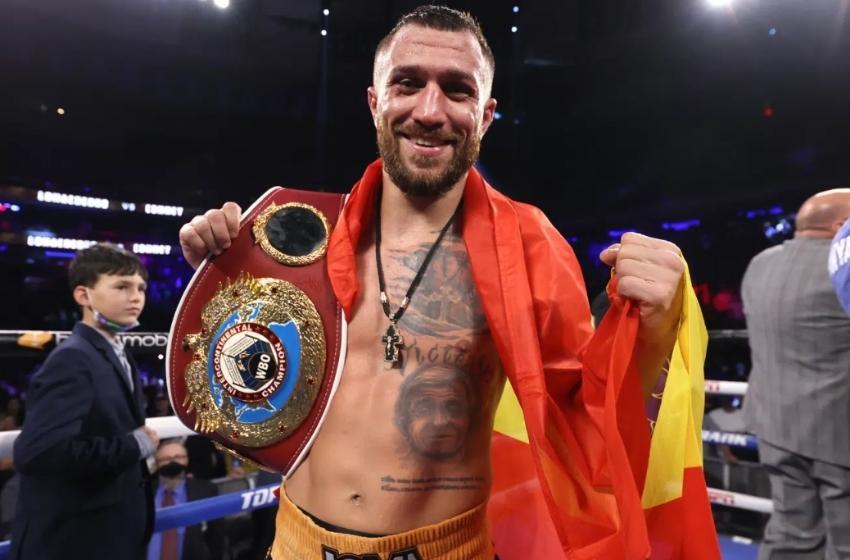 Vasiliy Lomachenko defeated Richard Commey in New York and became WBO Intercontinental lightweight Champion