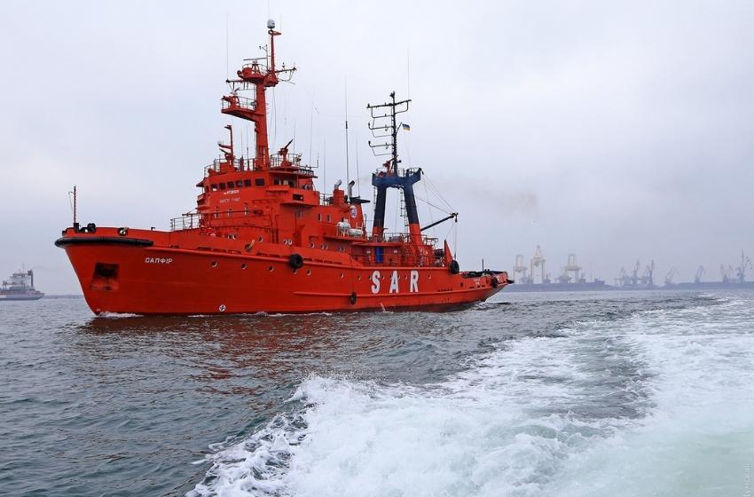 The Russians seized the Ukrainian rescue ship "Sapphire" and lead her to Sevastopol