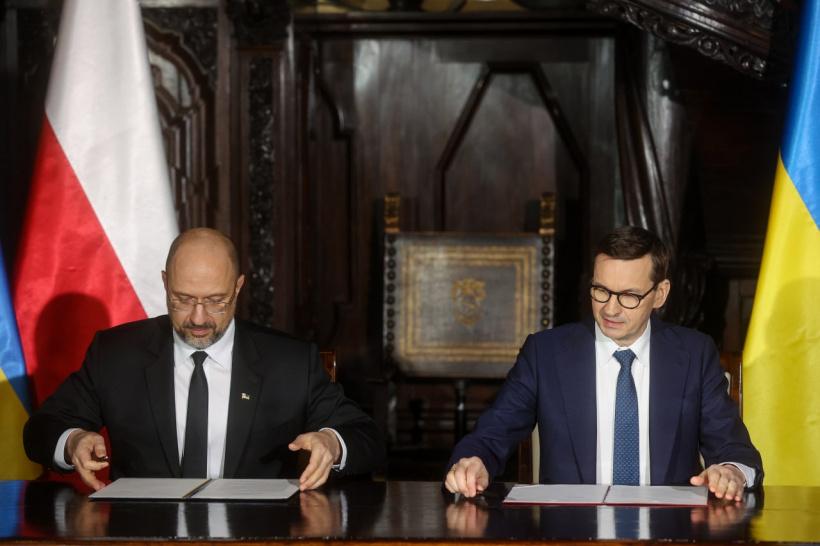 Prime Ministers of Ukraine and Poland signed a Memorandum on strengthening cooperation in the railway sector