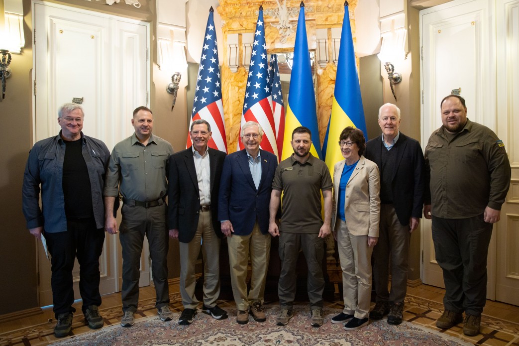 President met with a delegation of the US Senate