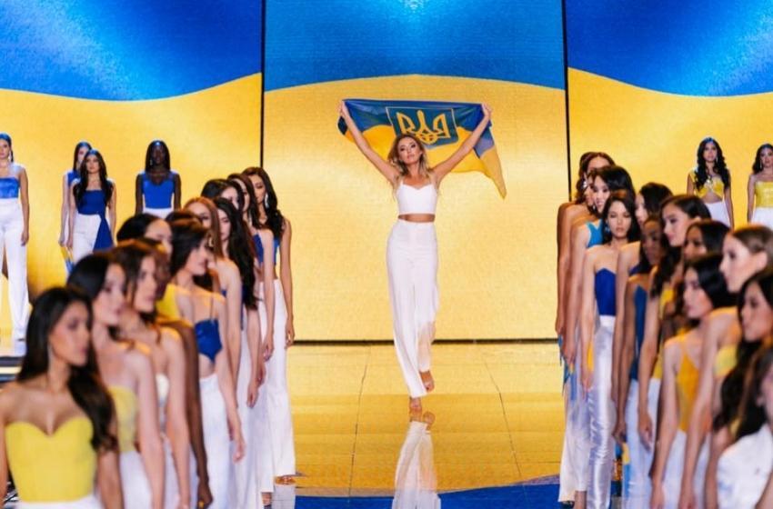 Ukrainian flags were raised at the international beauty contest in Poland