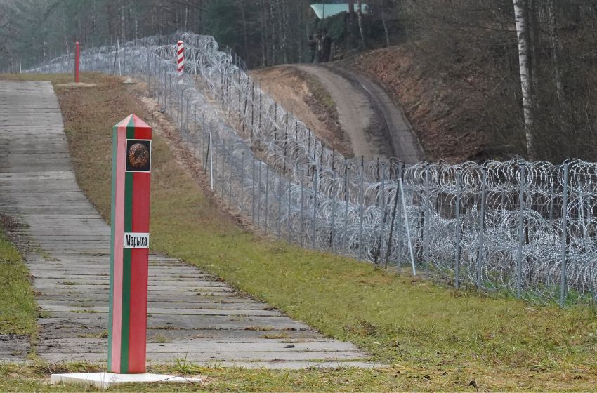 The situation at the border with Belarus is critical: Polish border guards are asking for the army's help