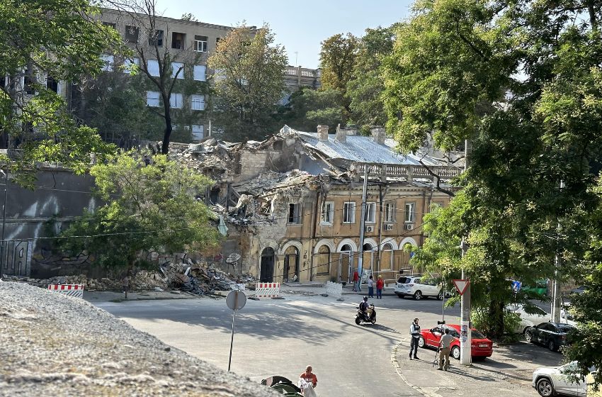 Greece will participate in the restoration of Odessa