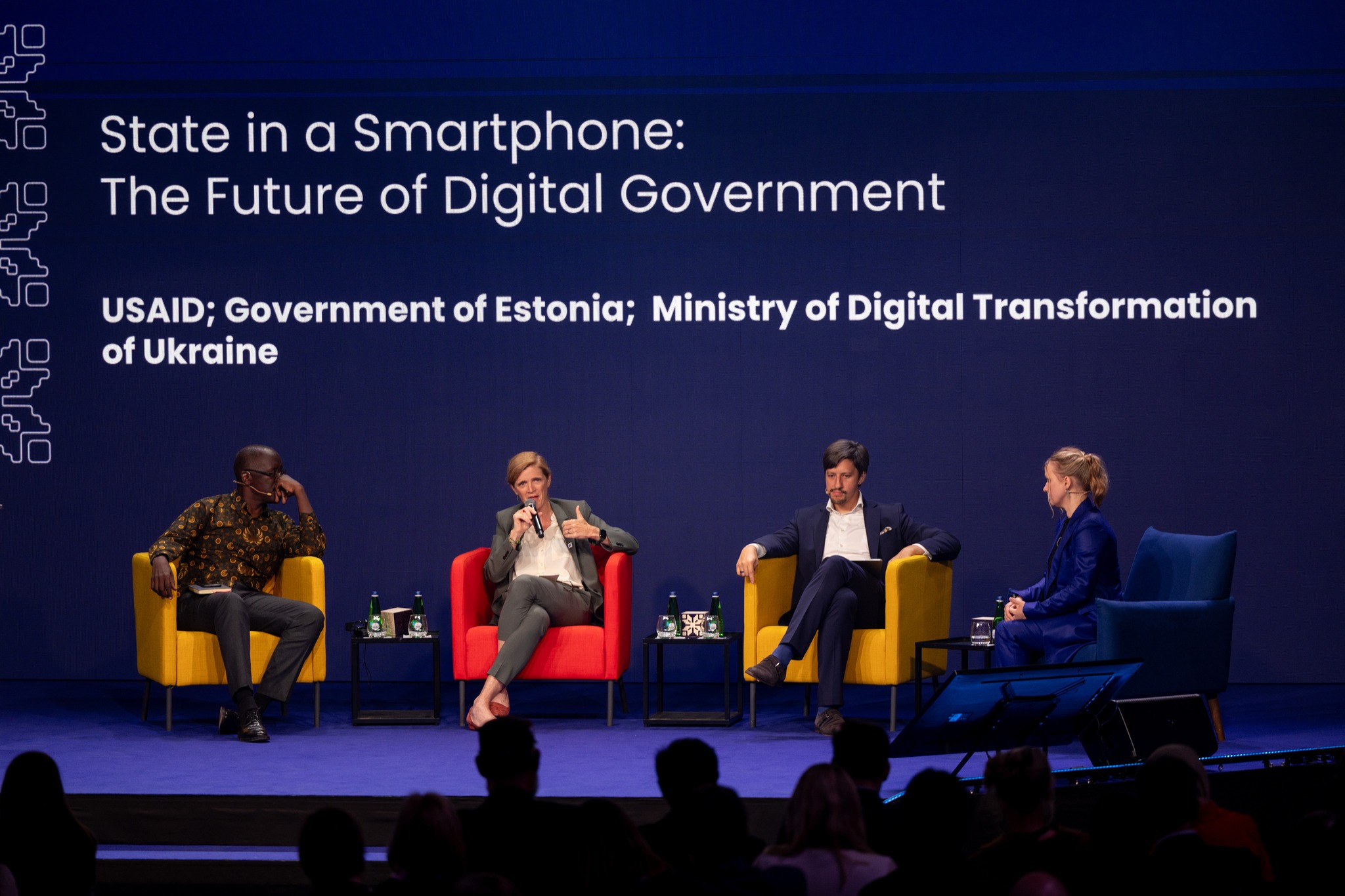 The Ministry of Digital Transformation participated in the OGP Global Summit: the experience of Ukrainian Diia and Estonian mRiik