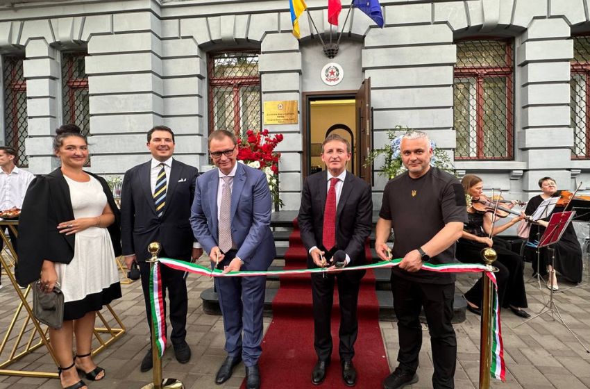 Odessa: Russian bombings, recovery by Italy and opening of the new Italian Consulate