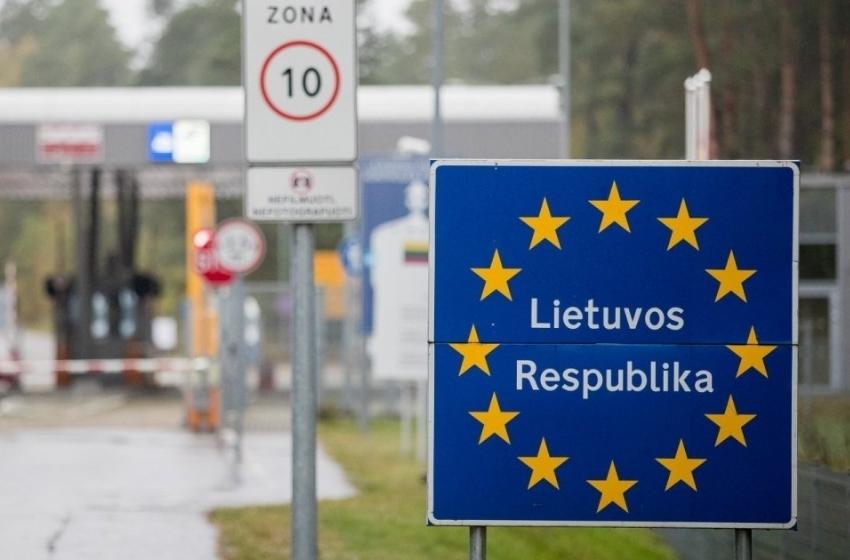 Latvia closes two border checkpoints with Russia