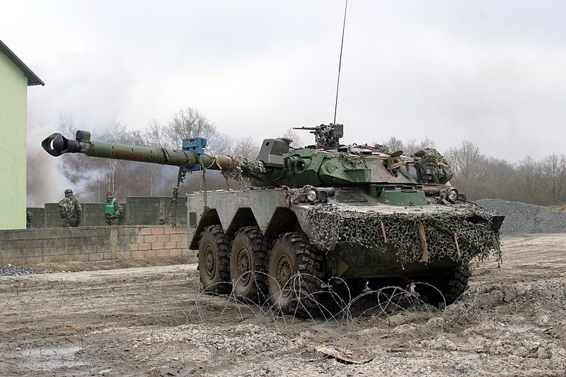 Ukraine has received 40 French armored vehicles AMX-10RC