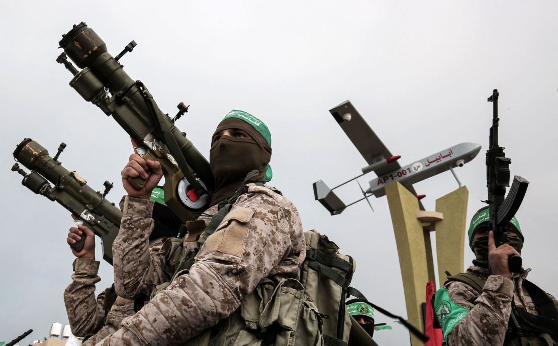 The South Korean intelligence has confirmed that Hamas militants are using weapons supplied by North Korea