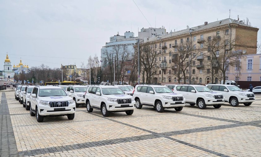 Ursula von der Leyen has handed over 50 cars to the National Police and the Office of the Prosecutor General