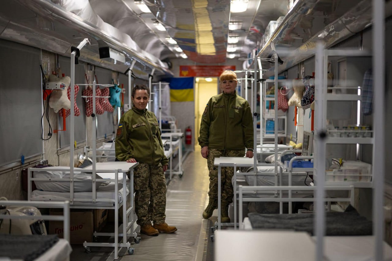 The medical evacuation train for the needs of the Armed Forces of Ukraine was presented in the capital
