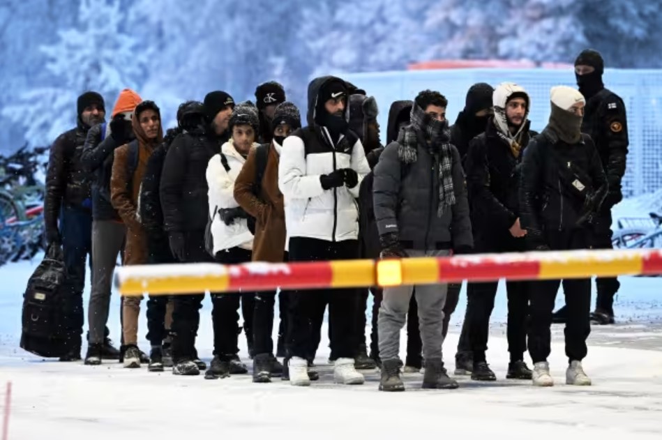 Finland investigates illegal migrant crossings from Russia