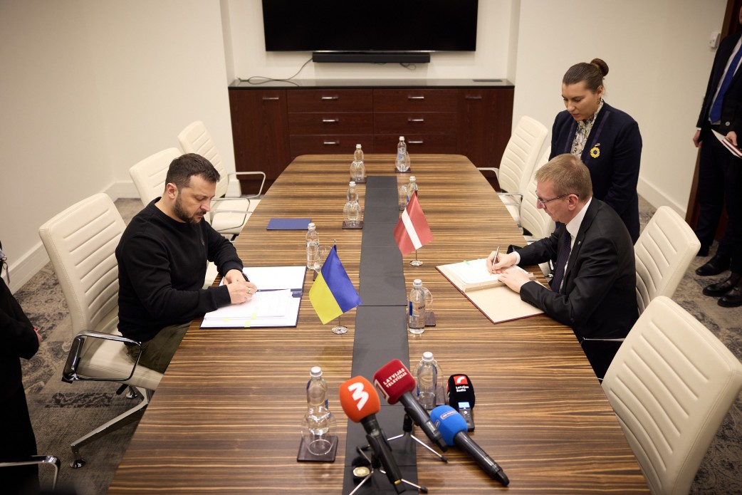 Ukraine and Latvia Signed a Security Treaty