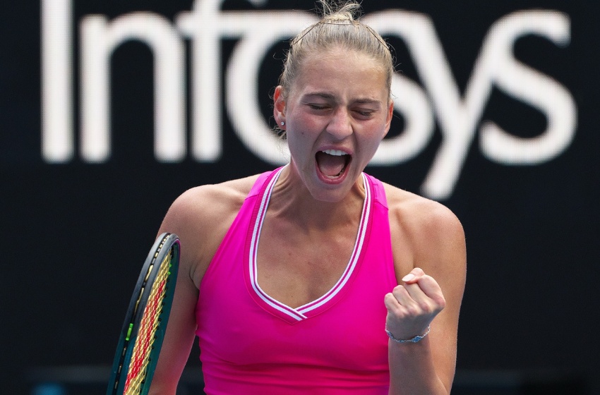 Marta Kostyuk defeated the third-ranked player in the world and advanced to the semifinals of the WTA tournament in Germany