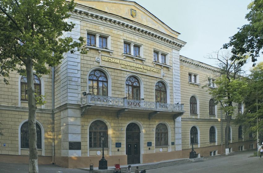 Mechnikov University in Odessa signs an agreement with the Foundation  Med-Or  of Rome for student exchange