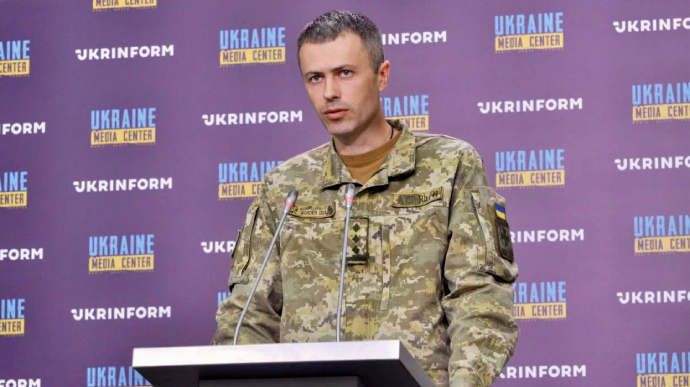New regulation: men without military IDs barred from leaving Ukraine