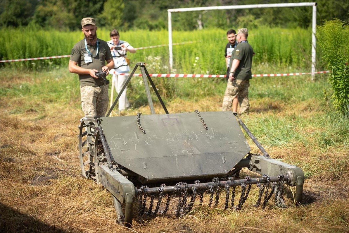 Ukrainian developers have created robotic mowers for sappers