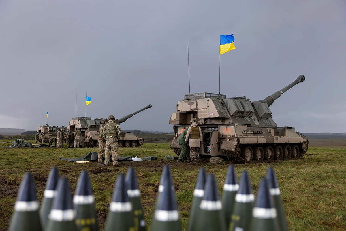 The UK will restart the production of artillery barrels to support Ukraine