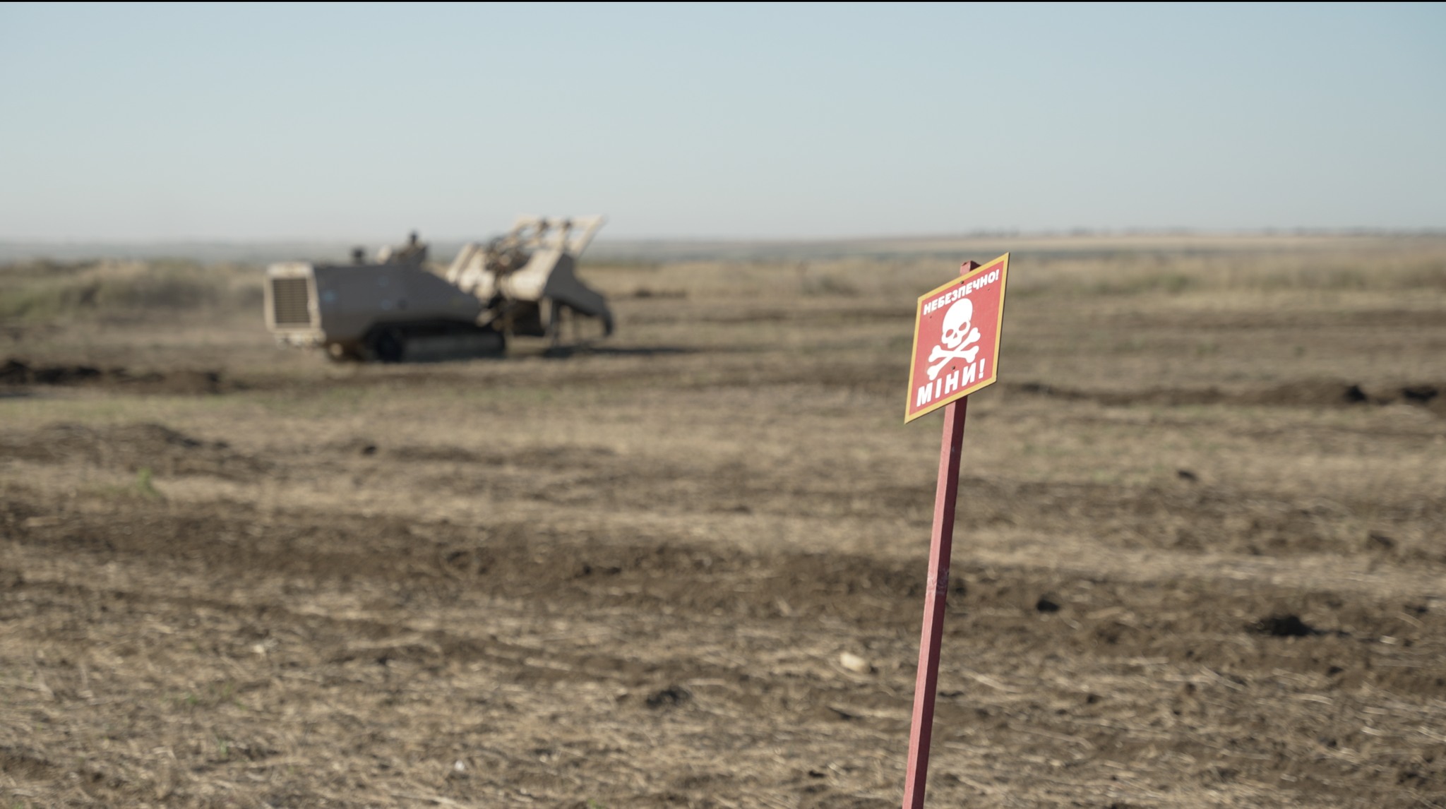 We Live Here 2.0": Kyivstar and Come Back Alive launch initiative to support landmine clearance