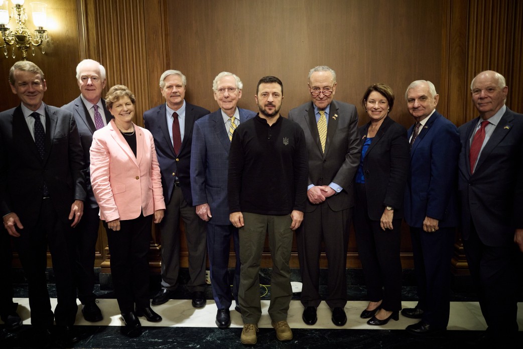 Volodymyr Zelensky familiarized members of the U.S. Senate with the Victory Plan