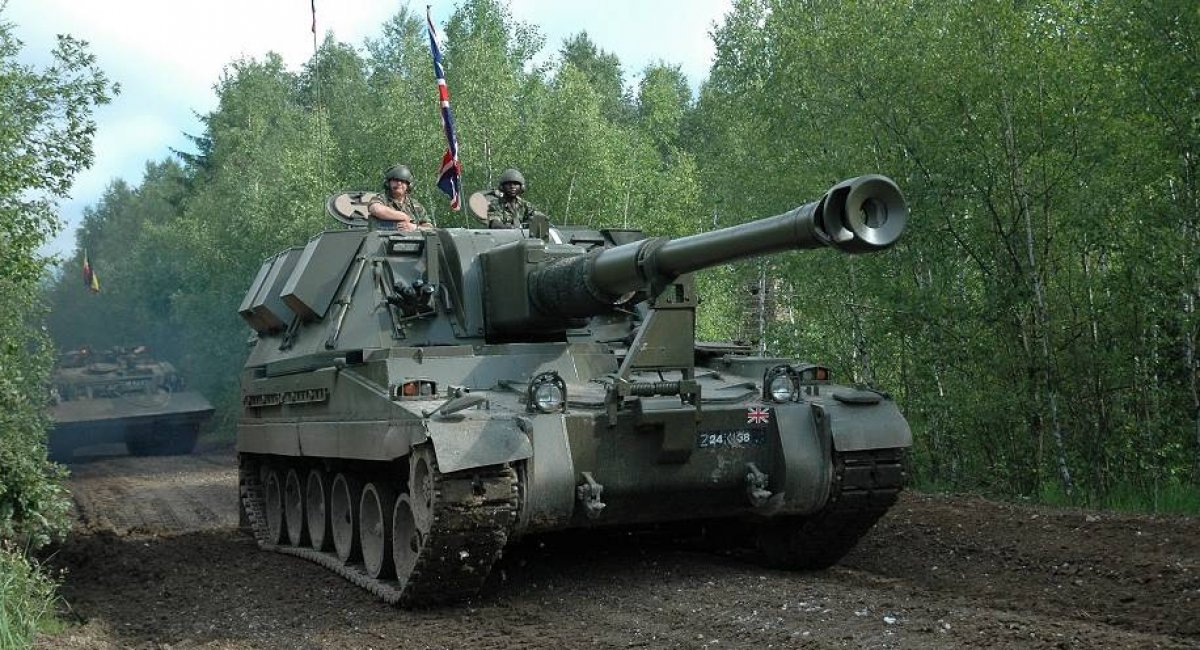 The UK will send a batch of AS90 self-propelled artillery units to Ukraine, with part of the shipment already delivered