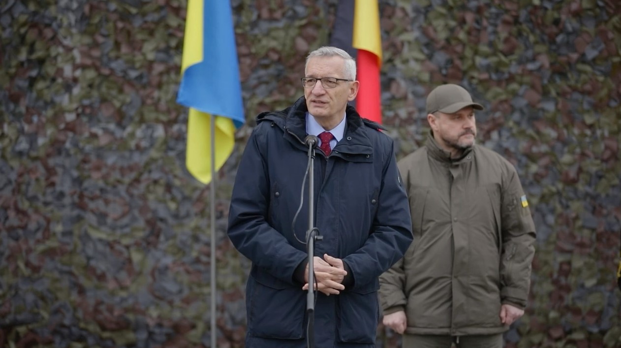 The National Guard and National Police received around a hundred vehicles from Germany