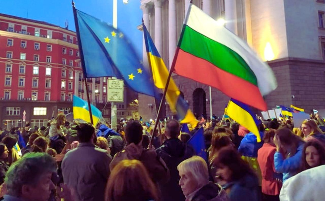 In Bulgaria, writers have signed a petition urging the government to support Ukraine