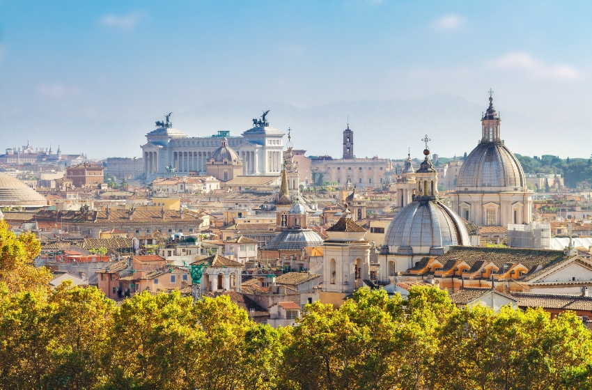 Five EU defence ministers to discuss support for Ukraine in Rome