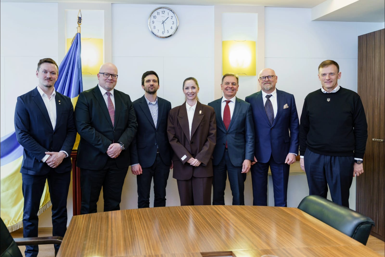 The Ministry of Development is working on attracting Finnish businesses to investment projects for reconstruction