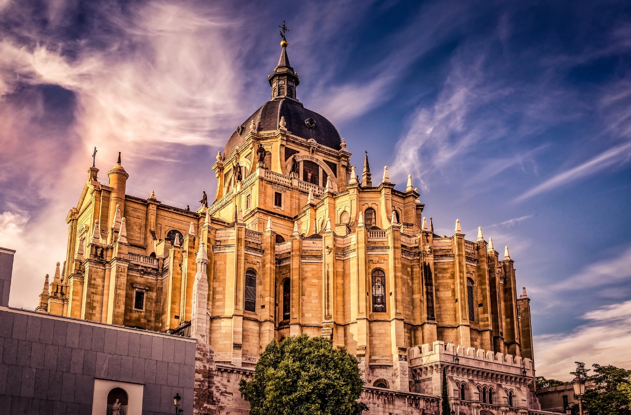 Spain has introduced transit visas for Russian citizens