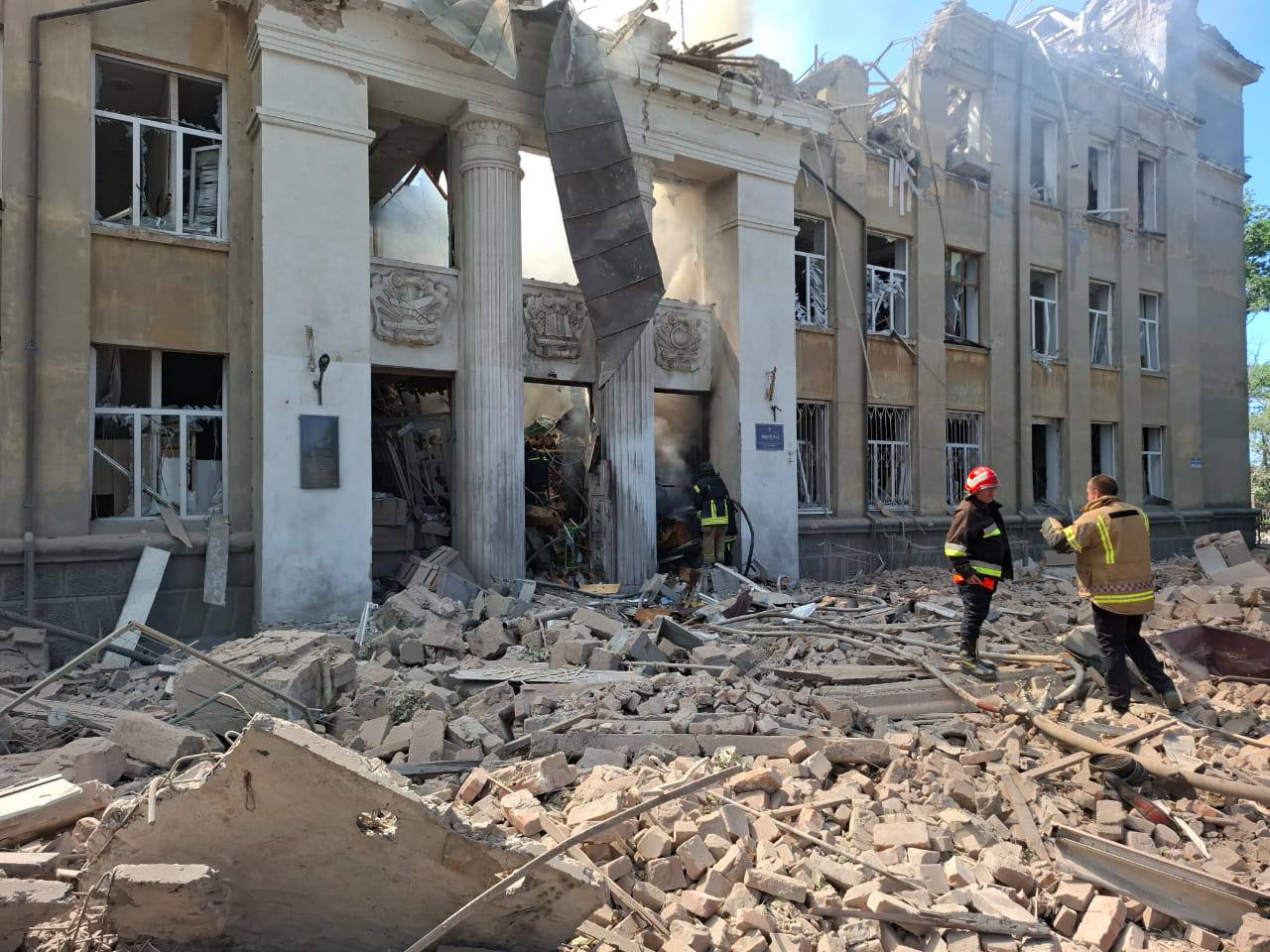 Deadly Russian missile strike hits lyceum in Bilhorod-Dnistrovskyi, Odessa region