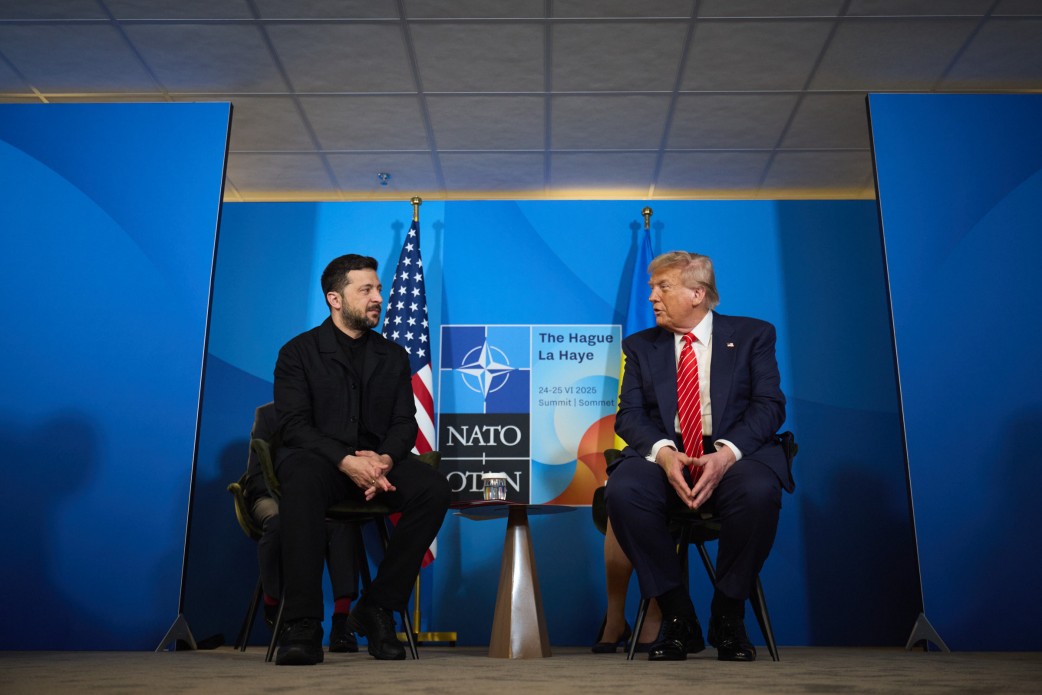 In The Hague, Volodymyr Zelenskyy met with Donald Trump