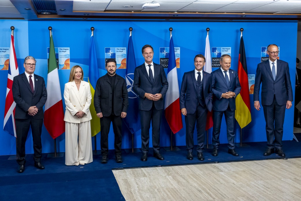 Zelensky and NATO discuss strengthening Ukraine’s air defense and path to NATO membership