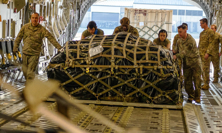 Alexey Kushch: Why did the US suspend military aid to Ukraine?