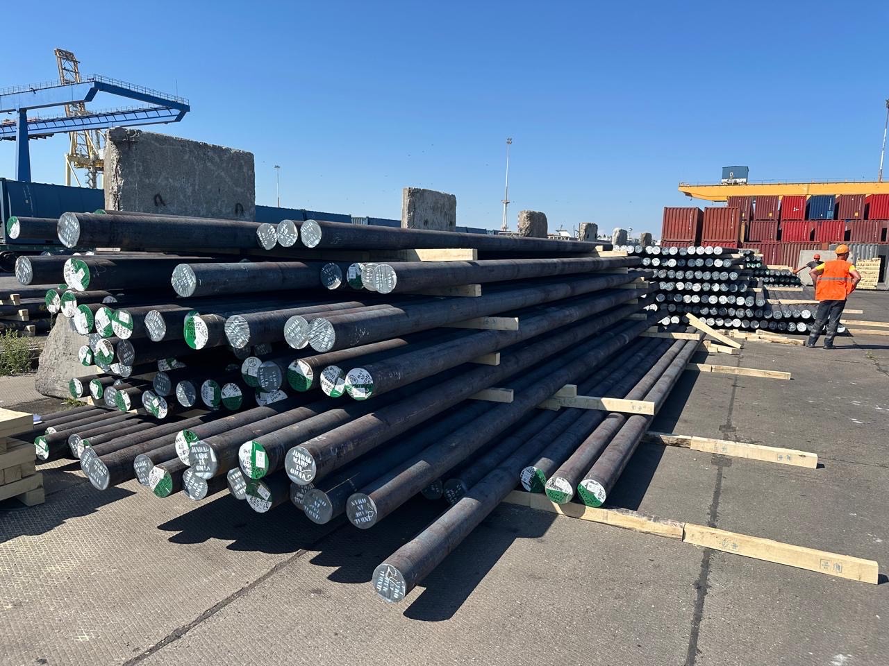 Chornomorsk port handles imported steel for the first time in a decade