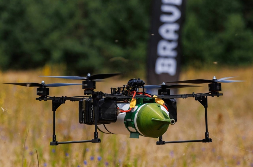 Mykhailo Fedorov: The range of Ukrainian drones with fiber-optic communication has increased to 40 km in three months