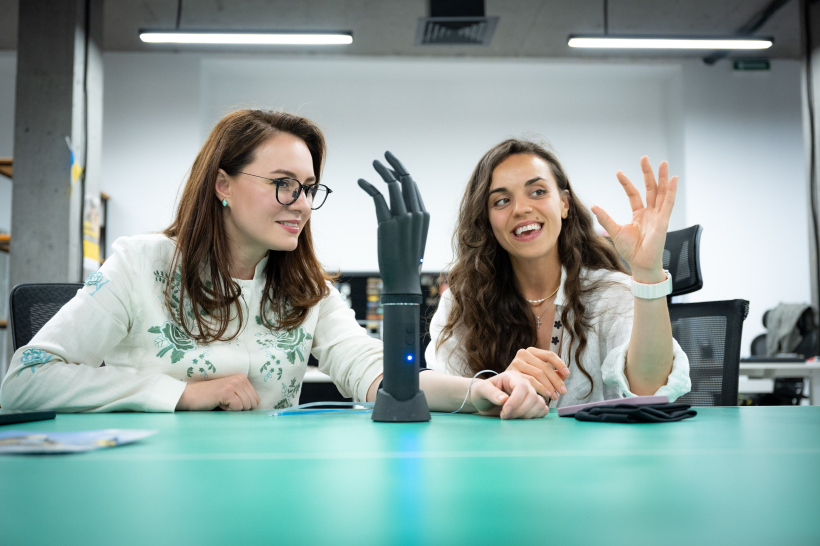 The government plans to launch grants for bionic prosthetics
