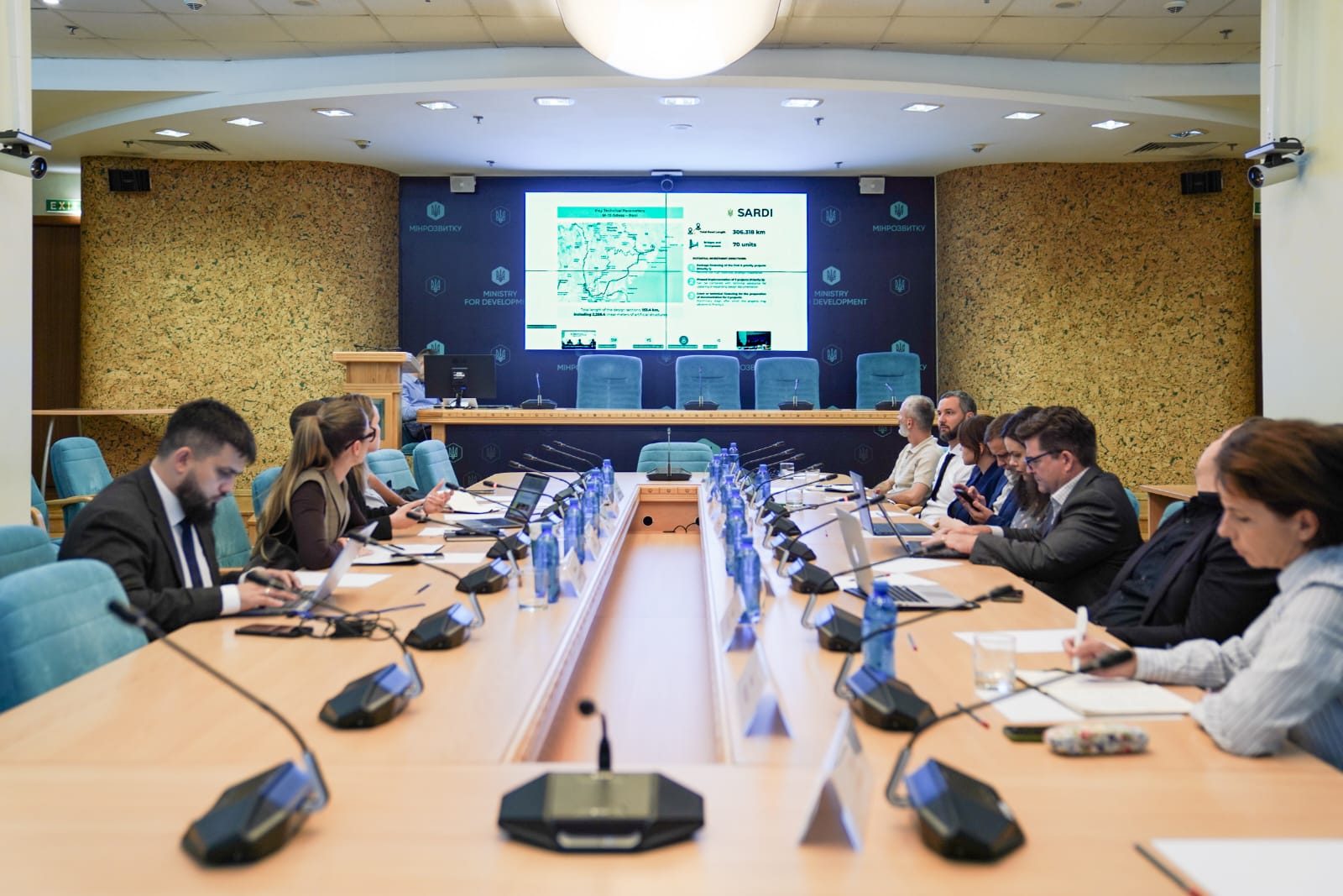The Ministry of Development and the World Bank discussed a pilot project to support the development of the Odessa–Reni (M-15) investment project