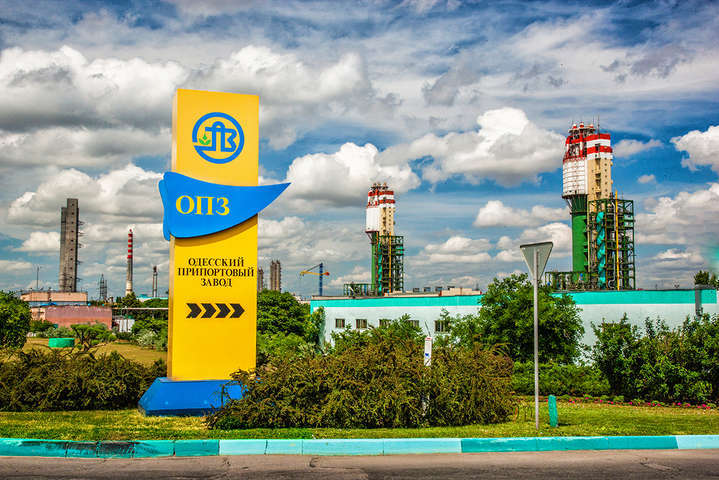 Ukraine sets date for electronic auction to sell 99.57% state stake in Odesa Port Plant