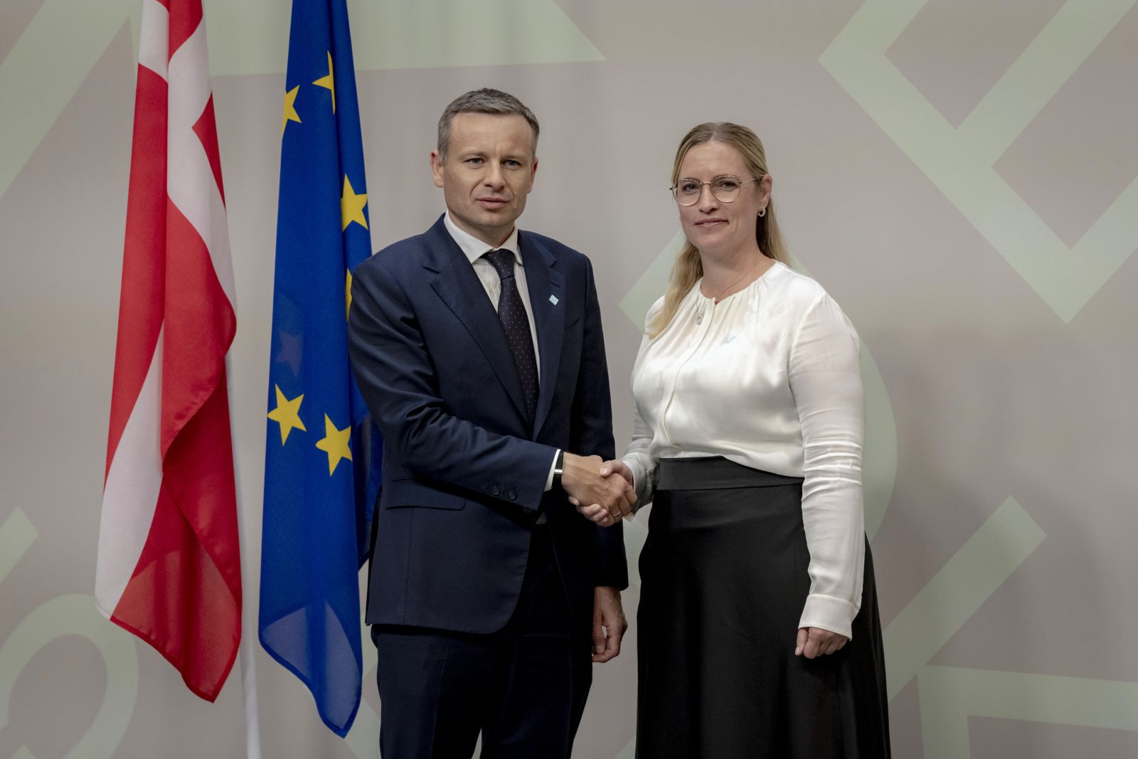 Ukraine receives $30.6 B in external funding this year, still needs $8.7 B more