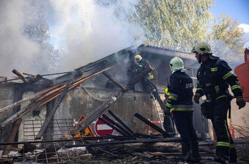 Russian forces launch massive strikes across Ukraine, damaging homes and infrastructure