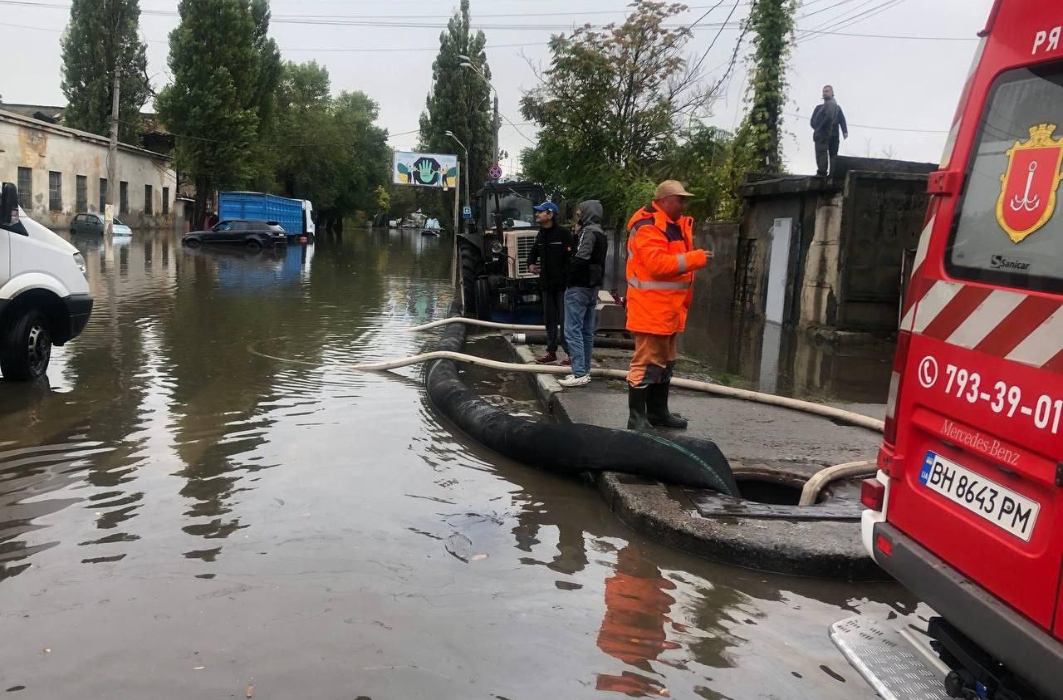 Odessa hit by flood: 384 apartment buildings and 286 houses affected