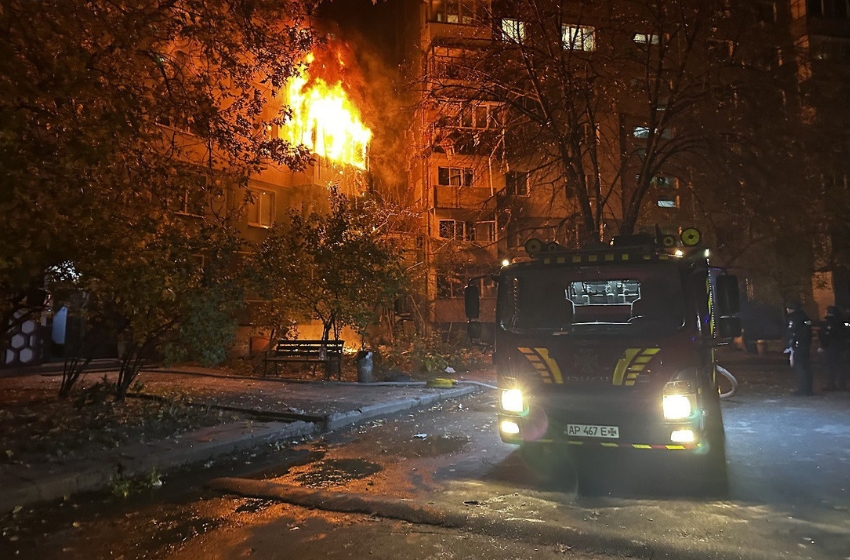 Russia launches attacks on Kyiv and Ukrainian regions
