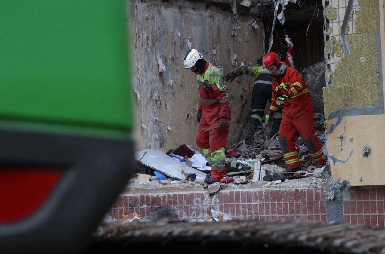 Russia launches overnight drone and artillery strikes across Ukrainian regions