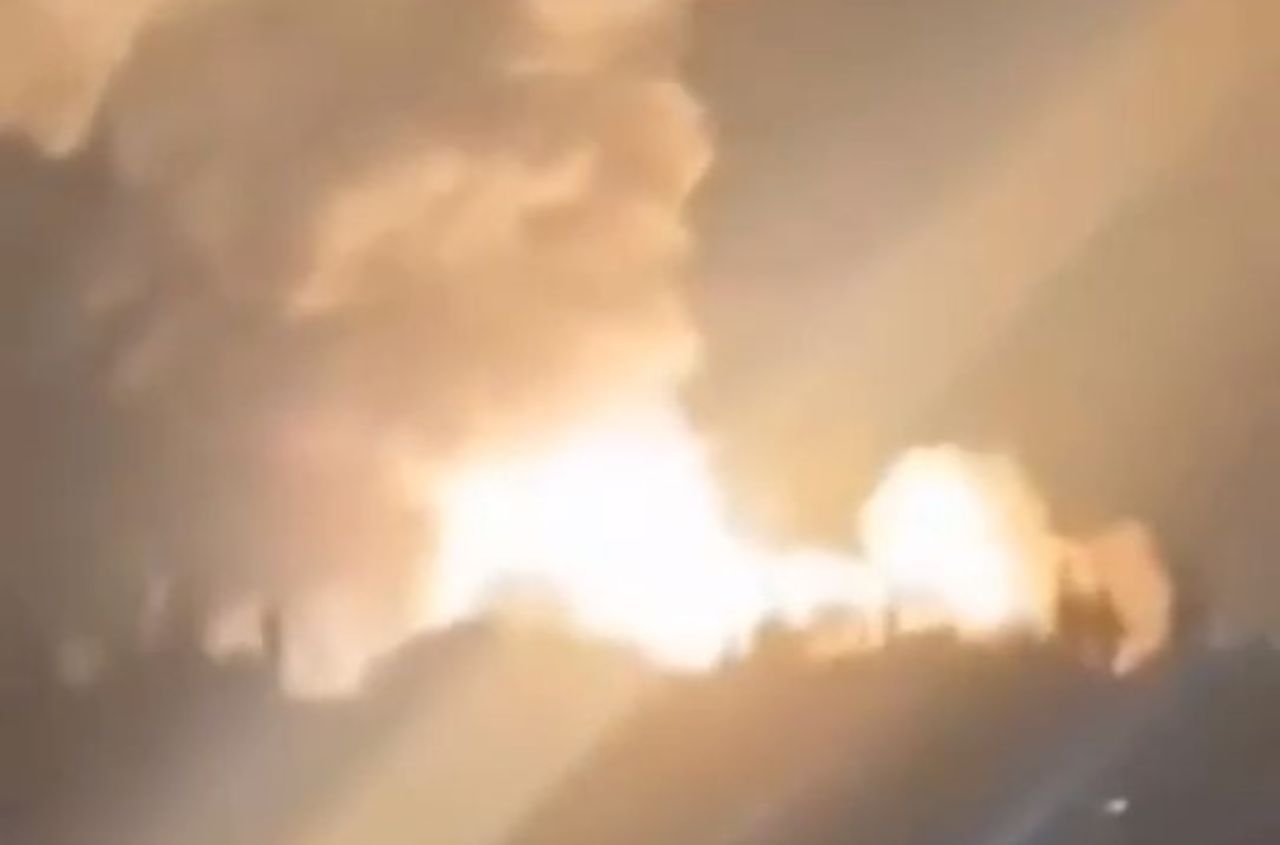 Ukrainian drones attacked the Saratov oil refinery for the second time this week