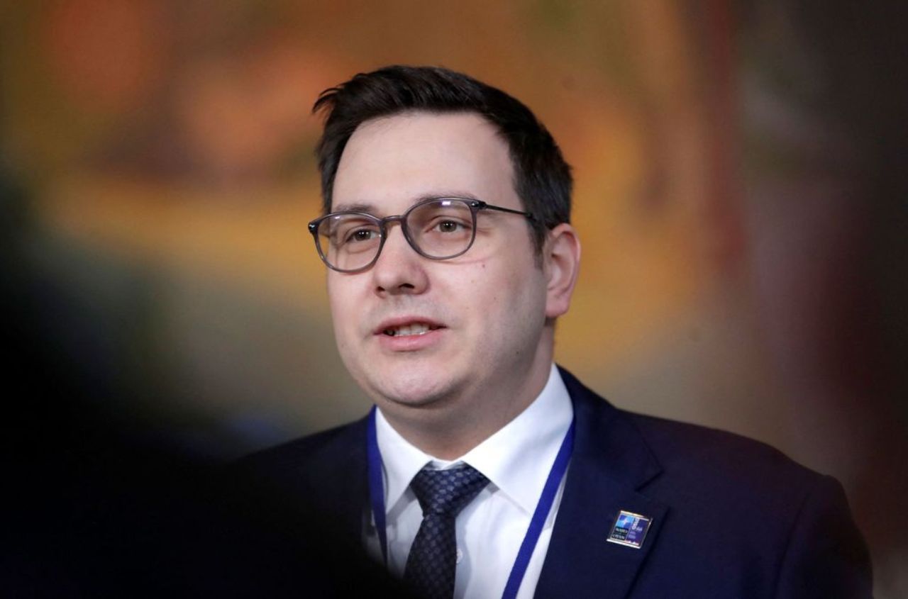 Czech Foreign Minister urges against a “munich conspiracy” on Ukraine