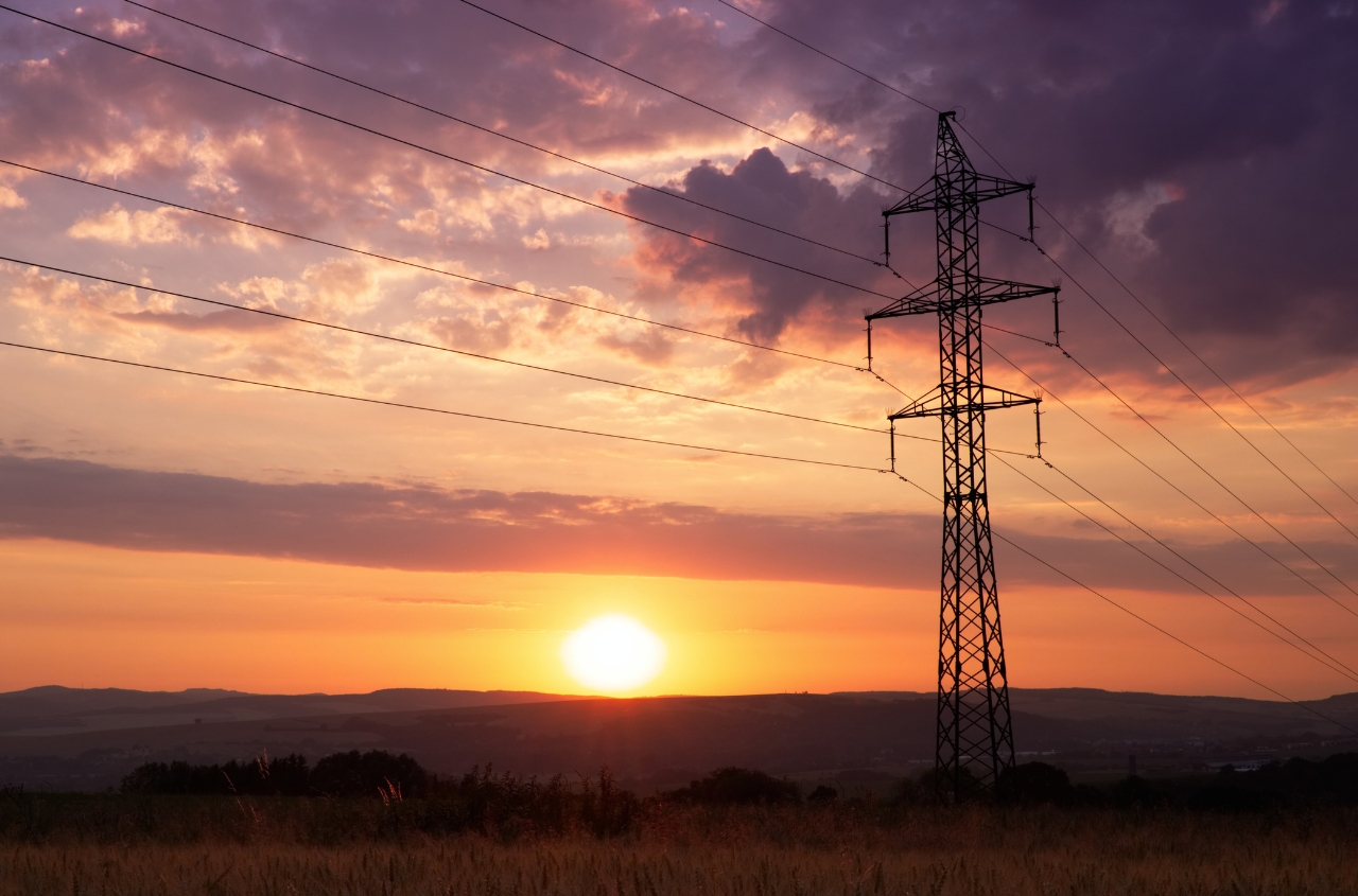 Russian strikes leave 60,000 without power in Dnipropetrovsk, energy facilities hit in 4 regions