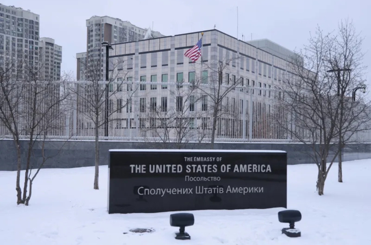The U.S. Embassy warns of a possible massive aerial attack on Ukraine