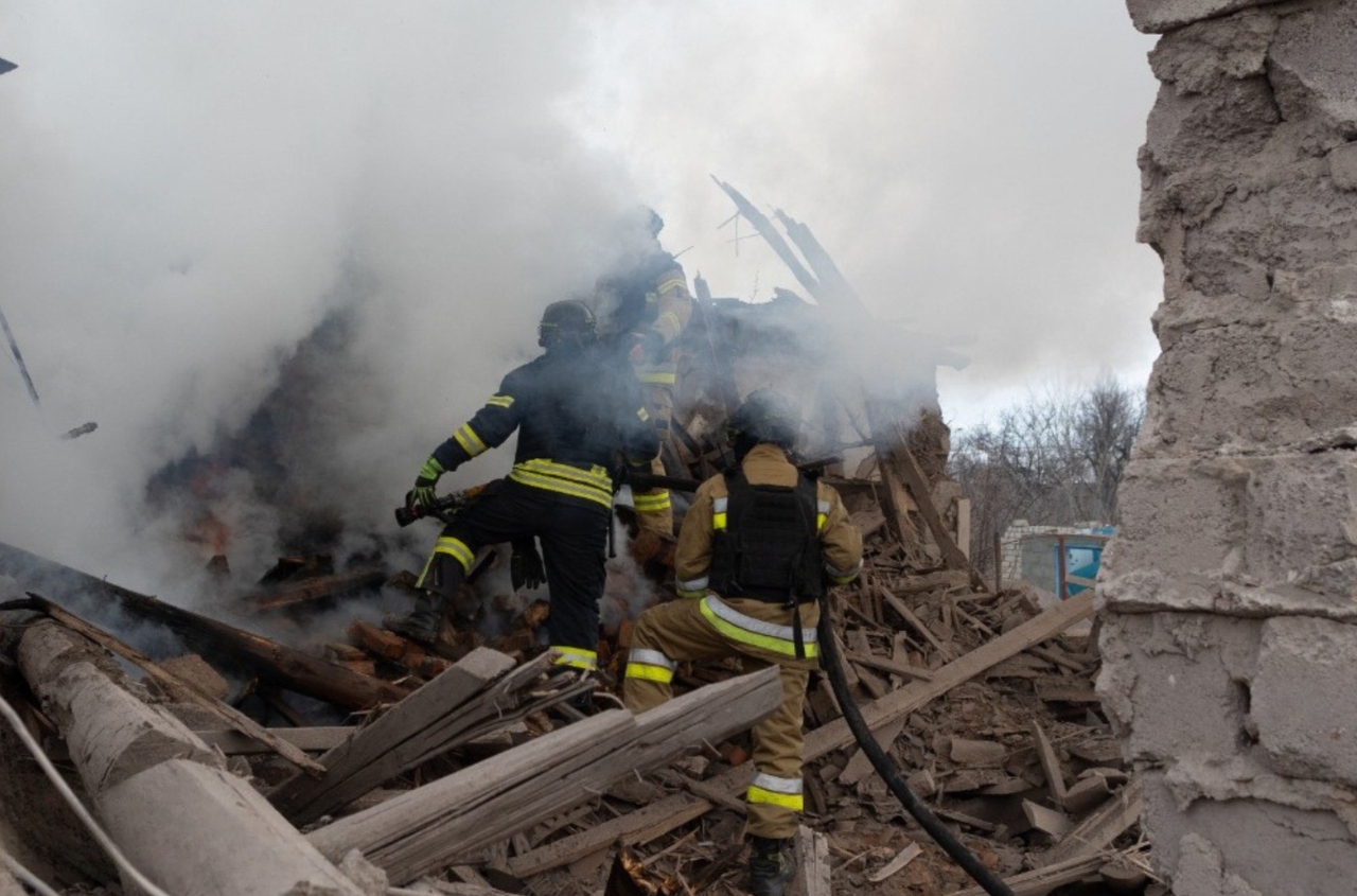 Almost all infrastructure destroyed in government-controlled Donetsk